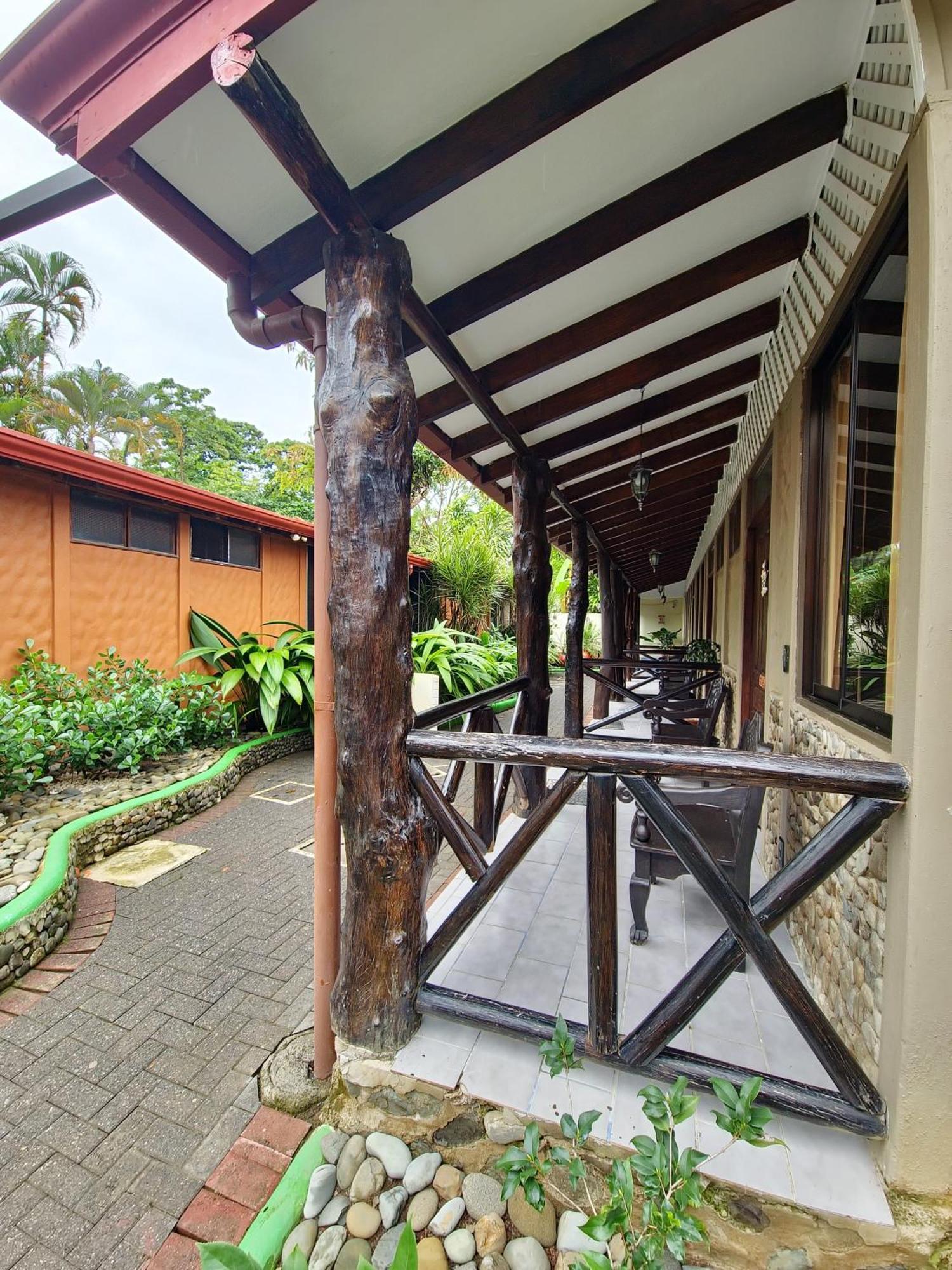 Diuwak Otel Dominical Dış mekan fotoğraf
